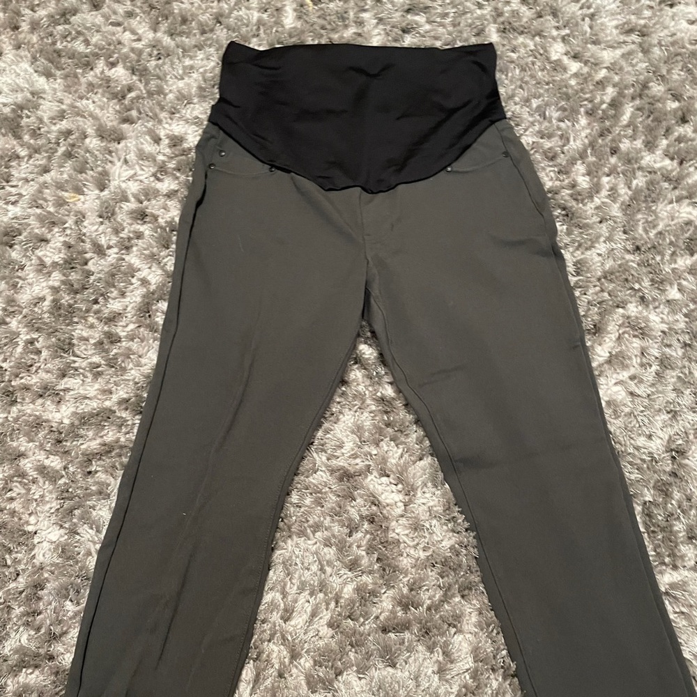 Maternity leggings